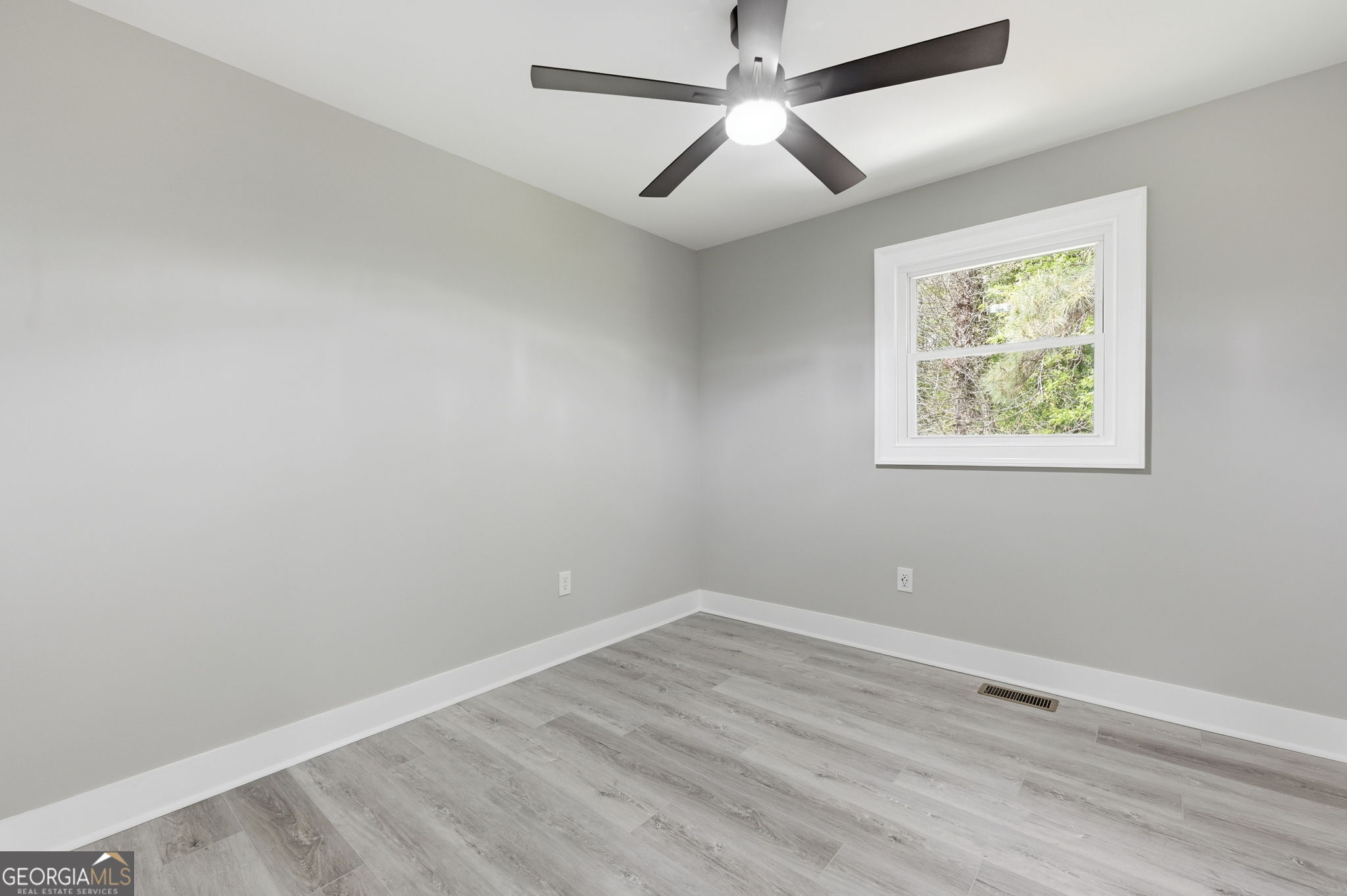 4113 Radcliffe Court