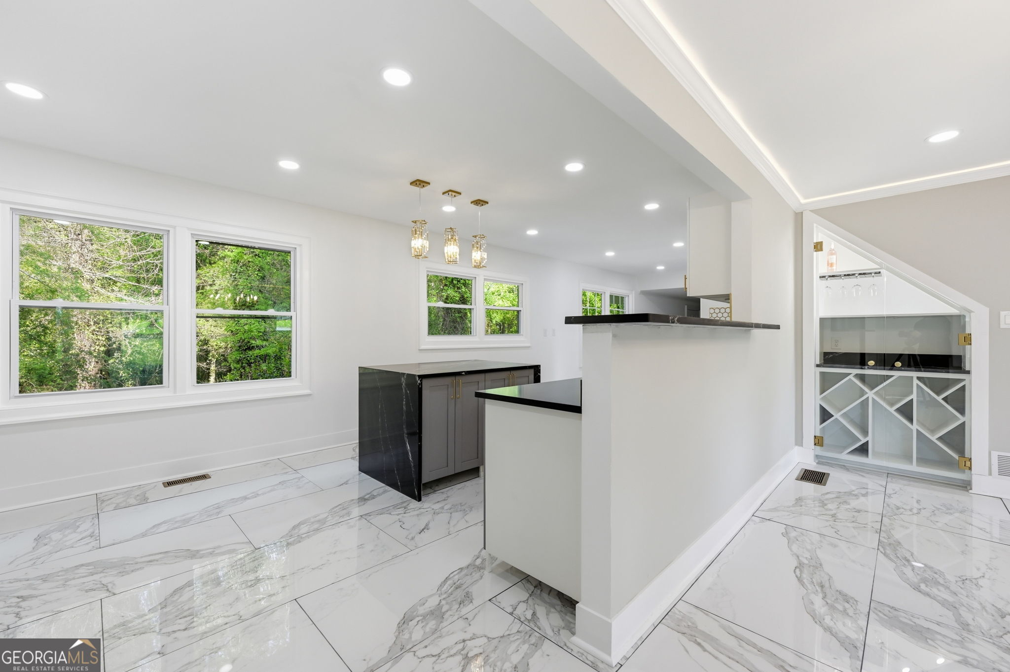 4113 Radcliffe Court