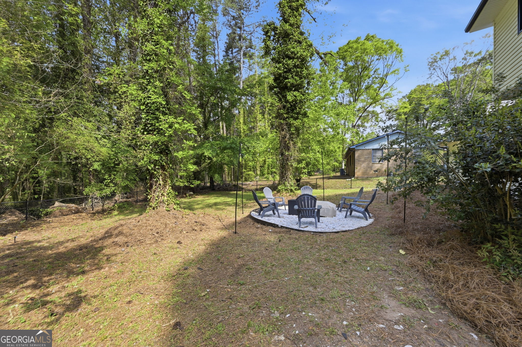 4113 Radcliffe Court