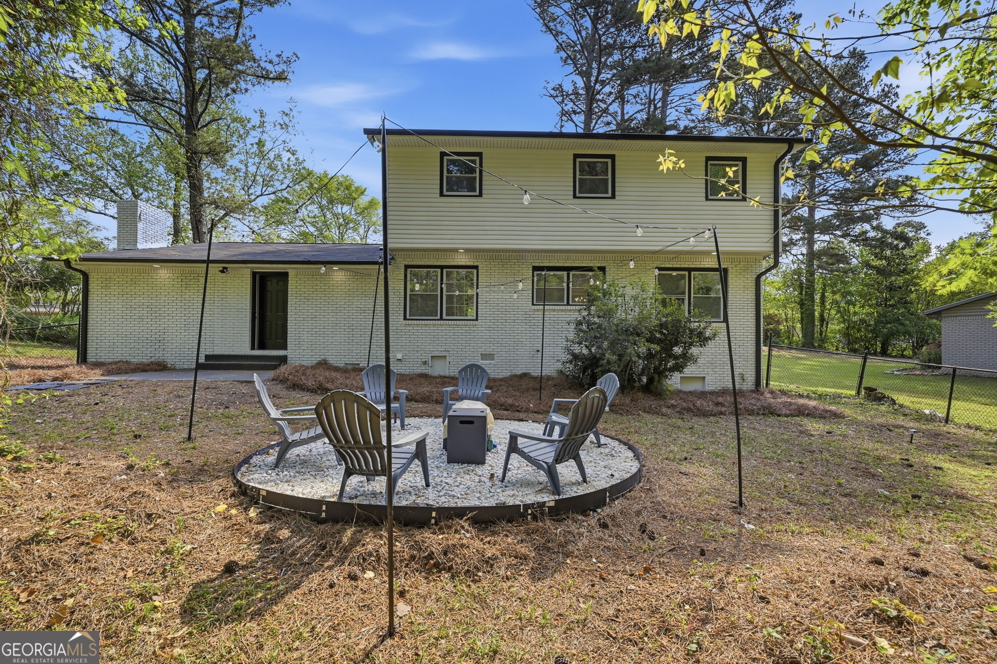 4113 Radcliffe Court