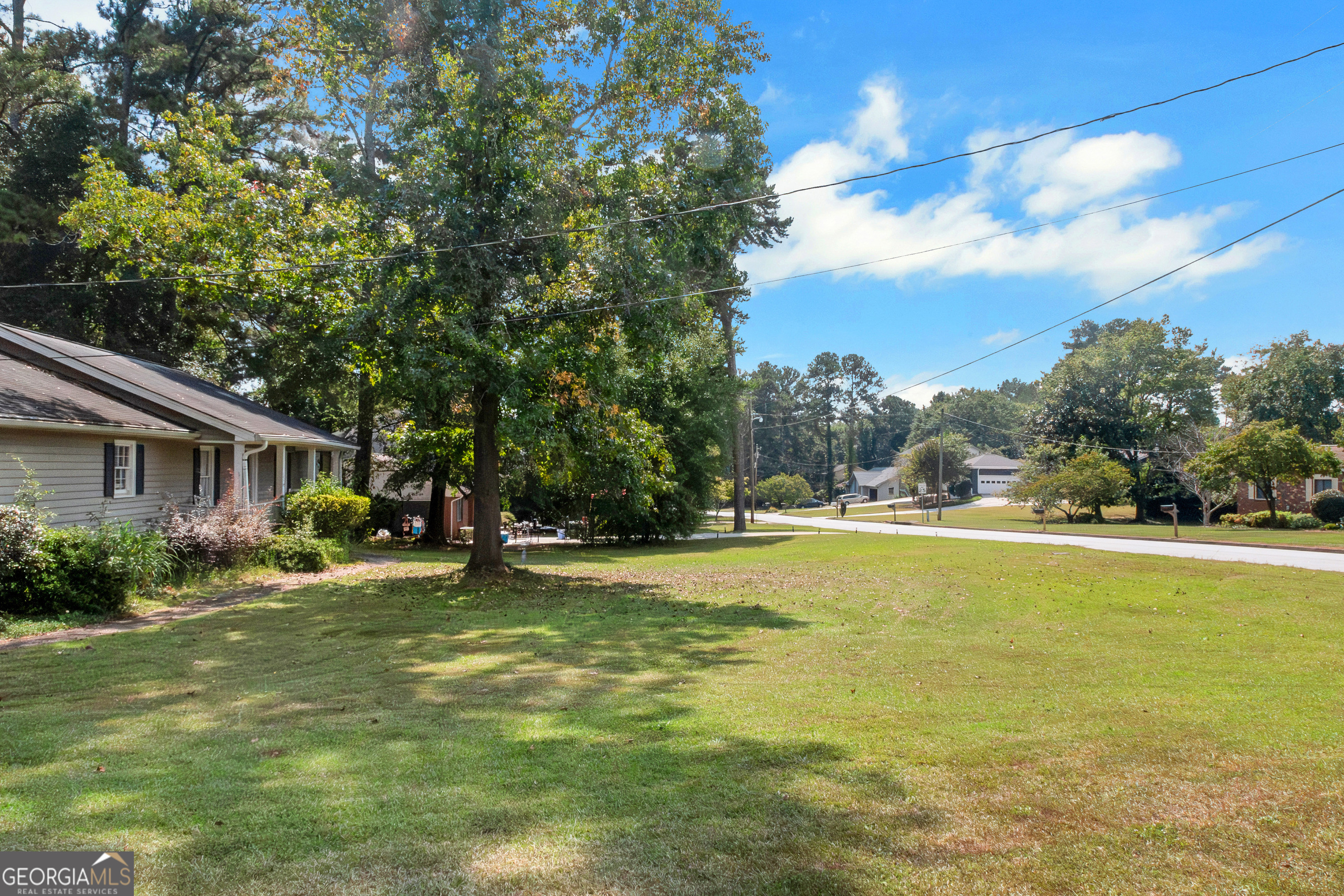 3550 Clubhouse Lane SE