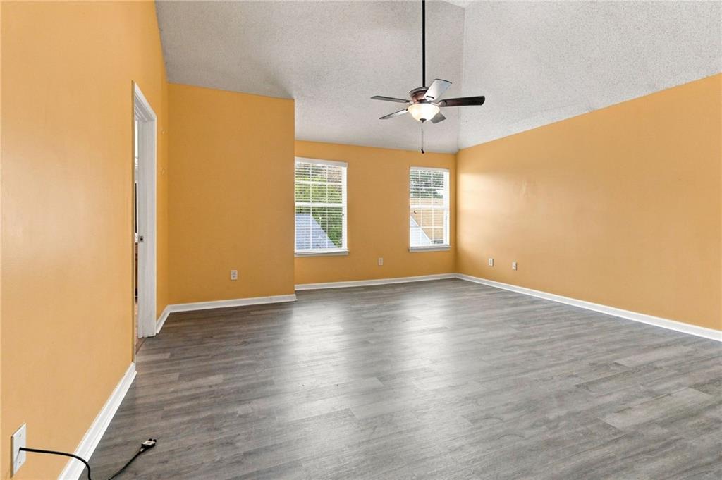 6959 Foxmoor Way