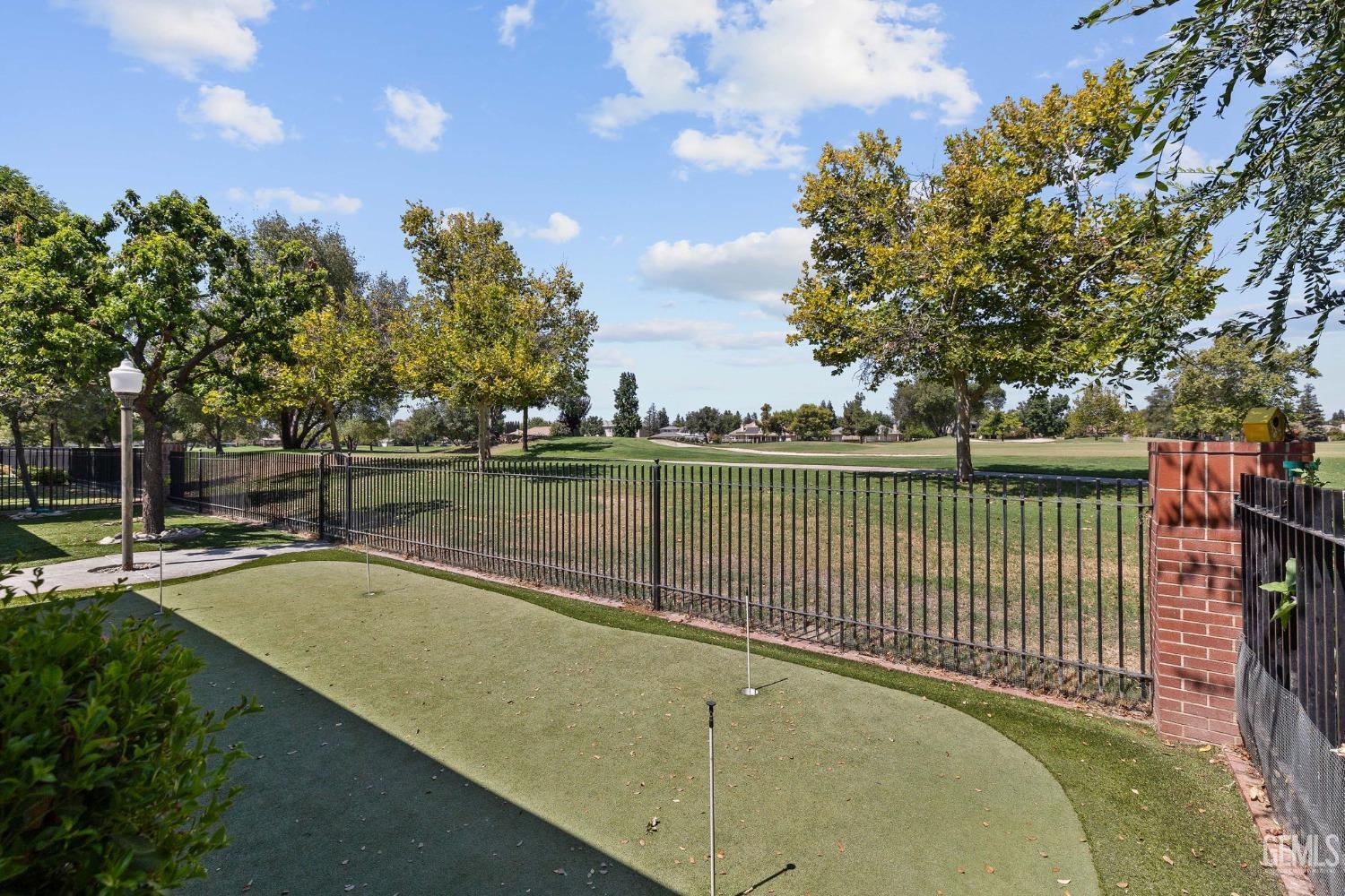 3015 Violet Rose Court