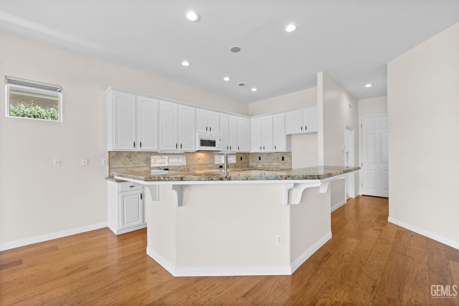 3015 Violet Rose Court