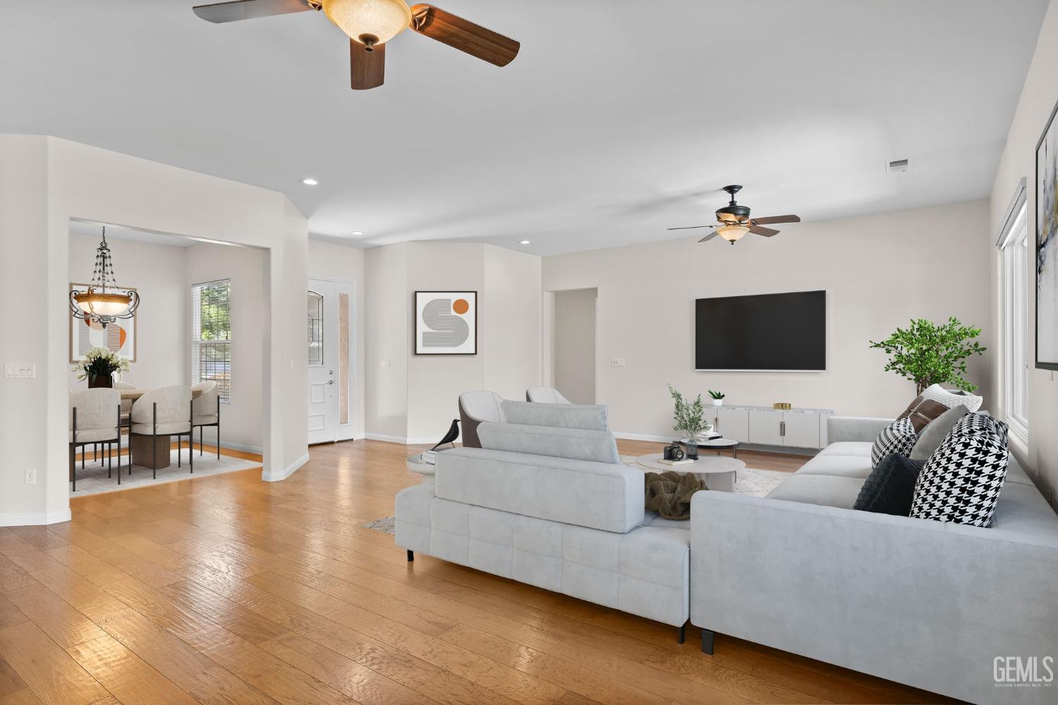 3015 Violet Rose Court