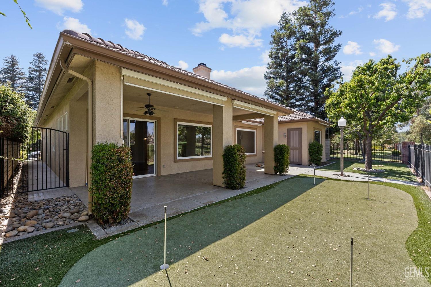 3015 Violet Rose Court