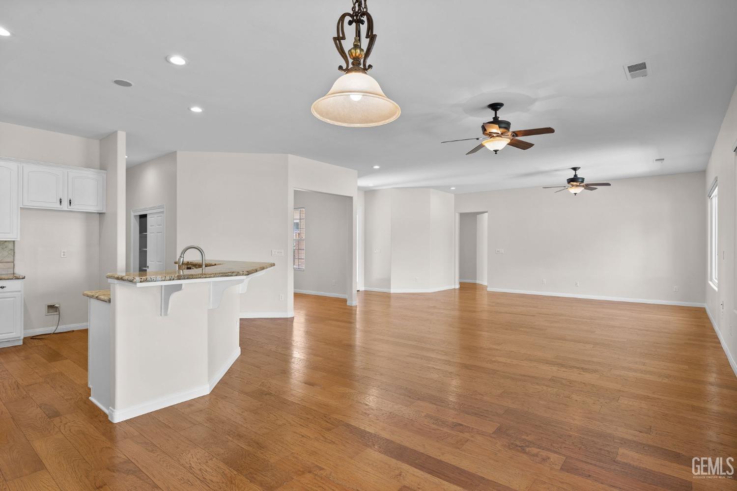 3015 Violet Rose Court
