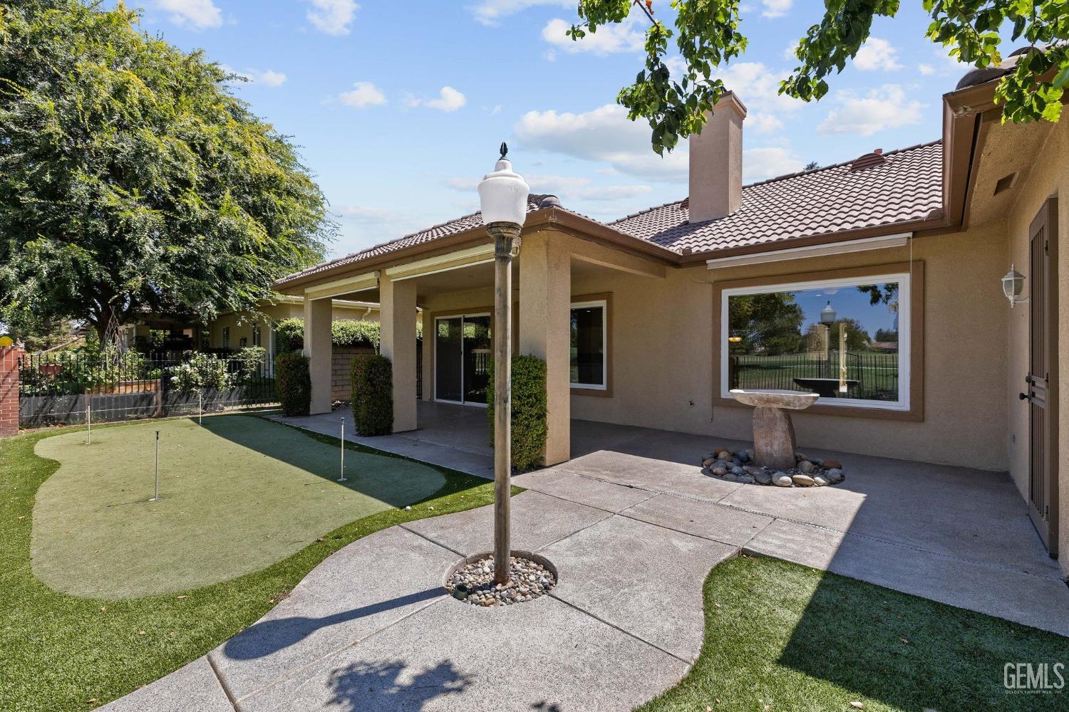 3015 Violet Rose Court