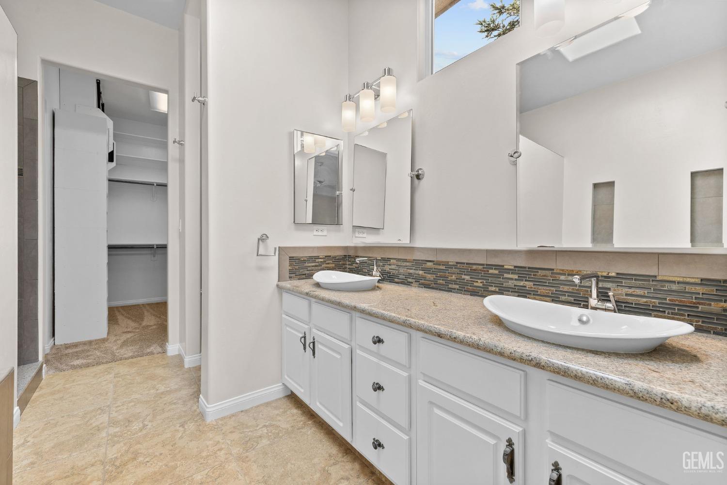 3015 Violet Rose Court