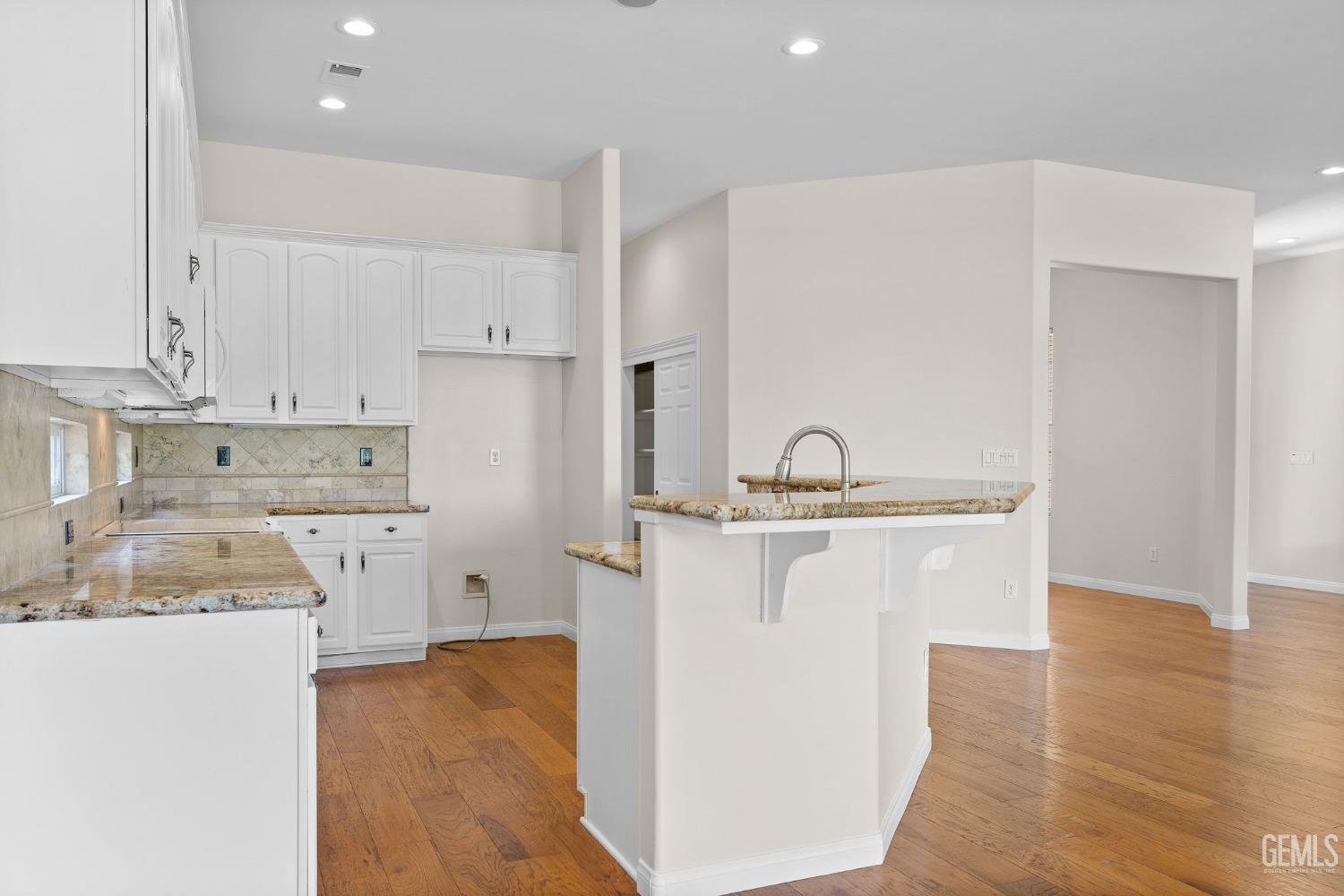 3015 Violet Rose Court