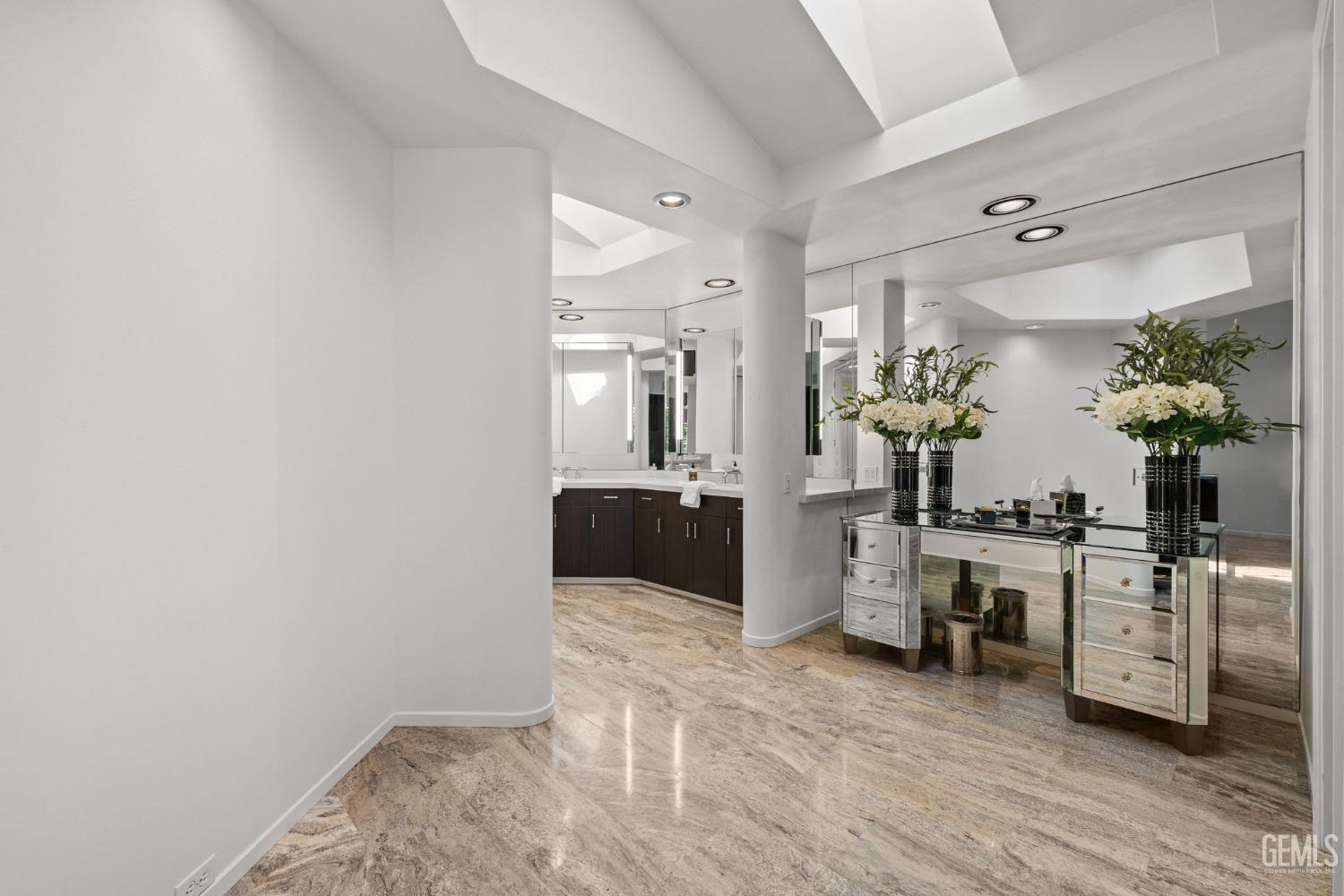 7512 Calle Privada