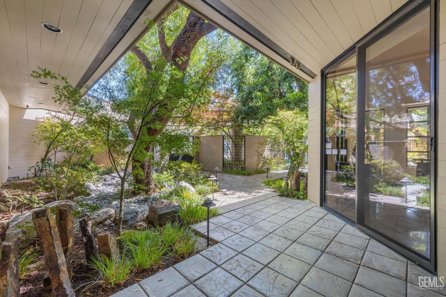 7512 Calle Privada
