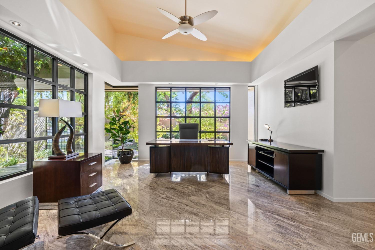 7512 Calle Privada