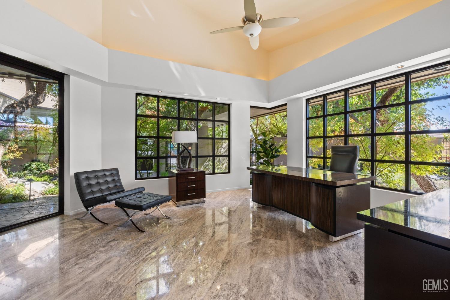 7512 Calle Privada