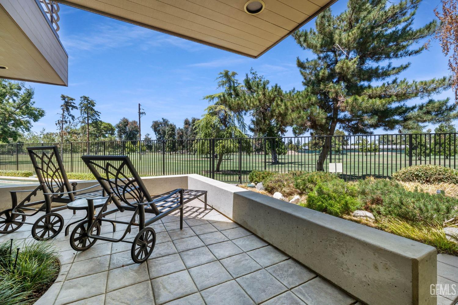7512 Calle Privada