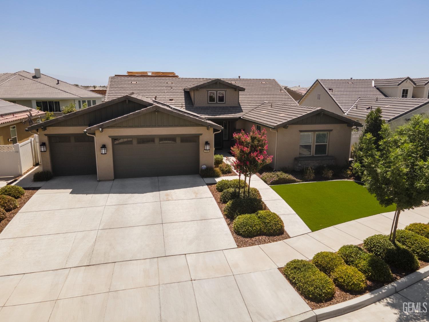 2222 Swanfield Way