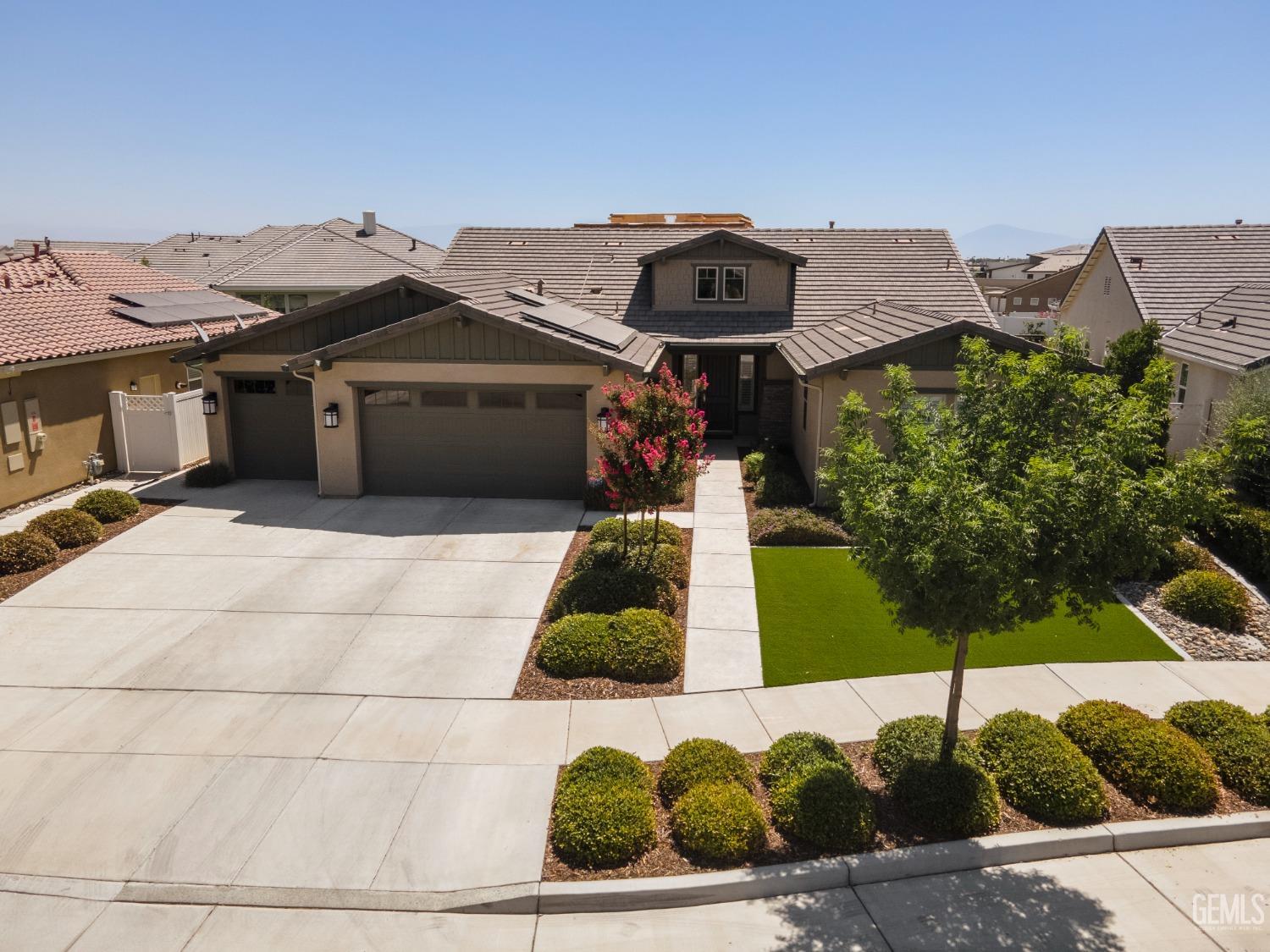 2222 Swanfield Way