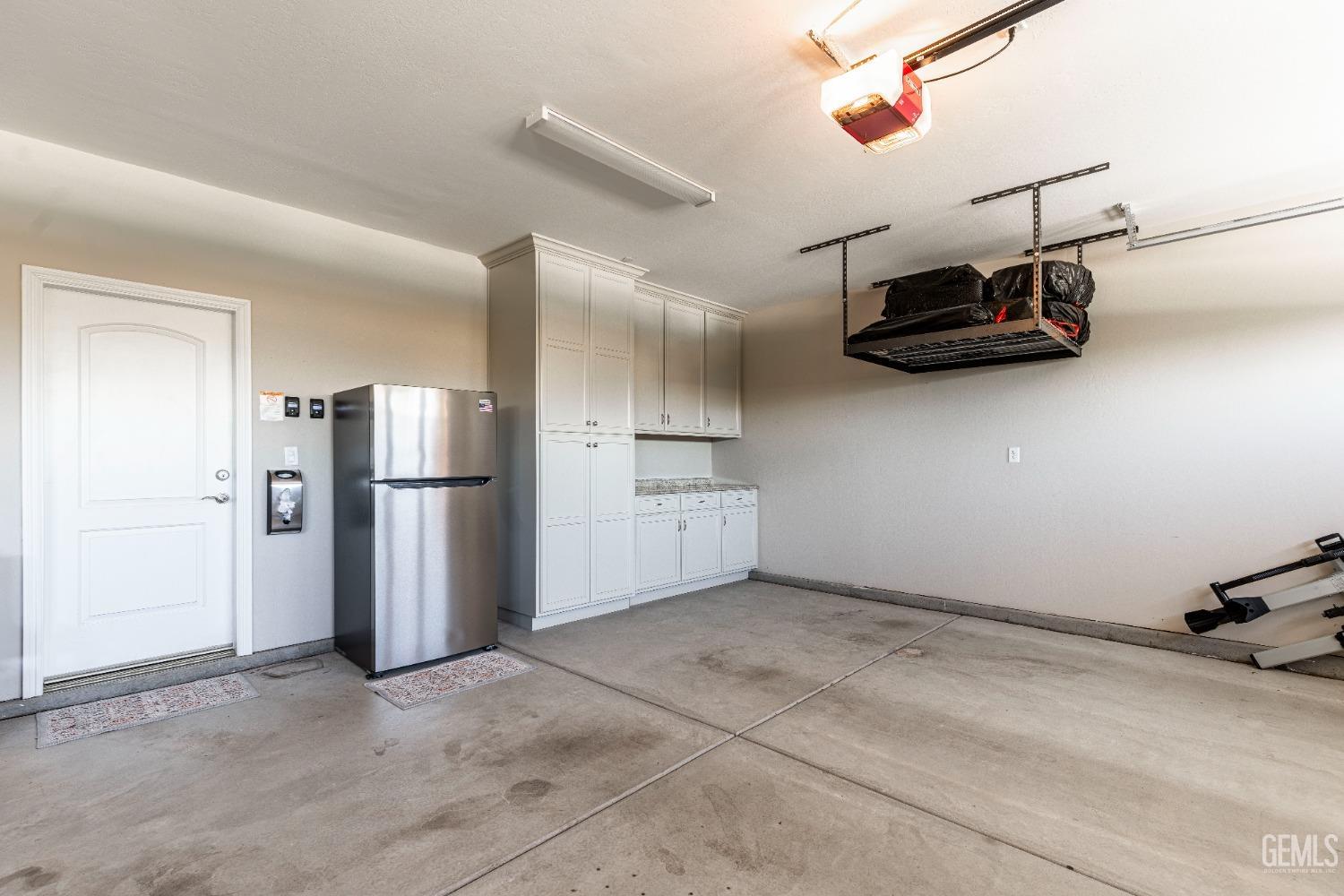 2222 Swanfield Way