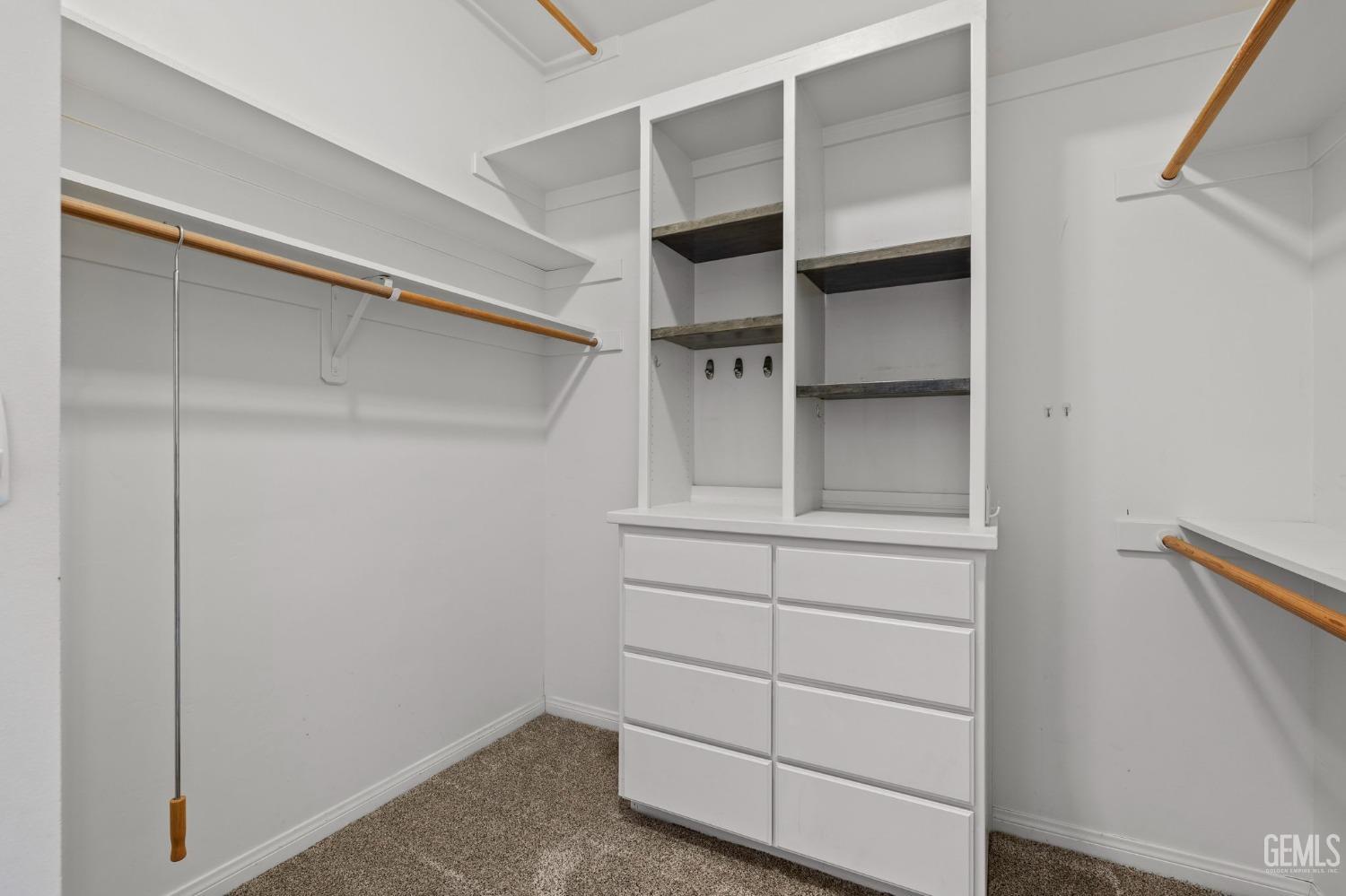 13902 Via La Madera