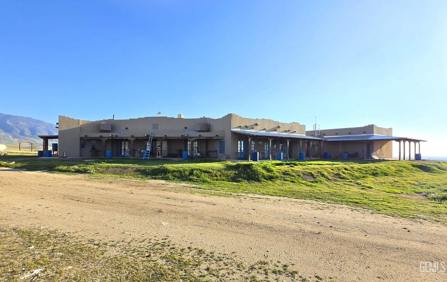 6002 General Beale Road