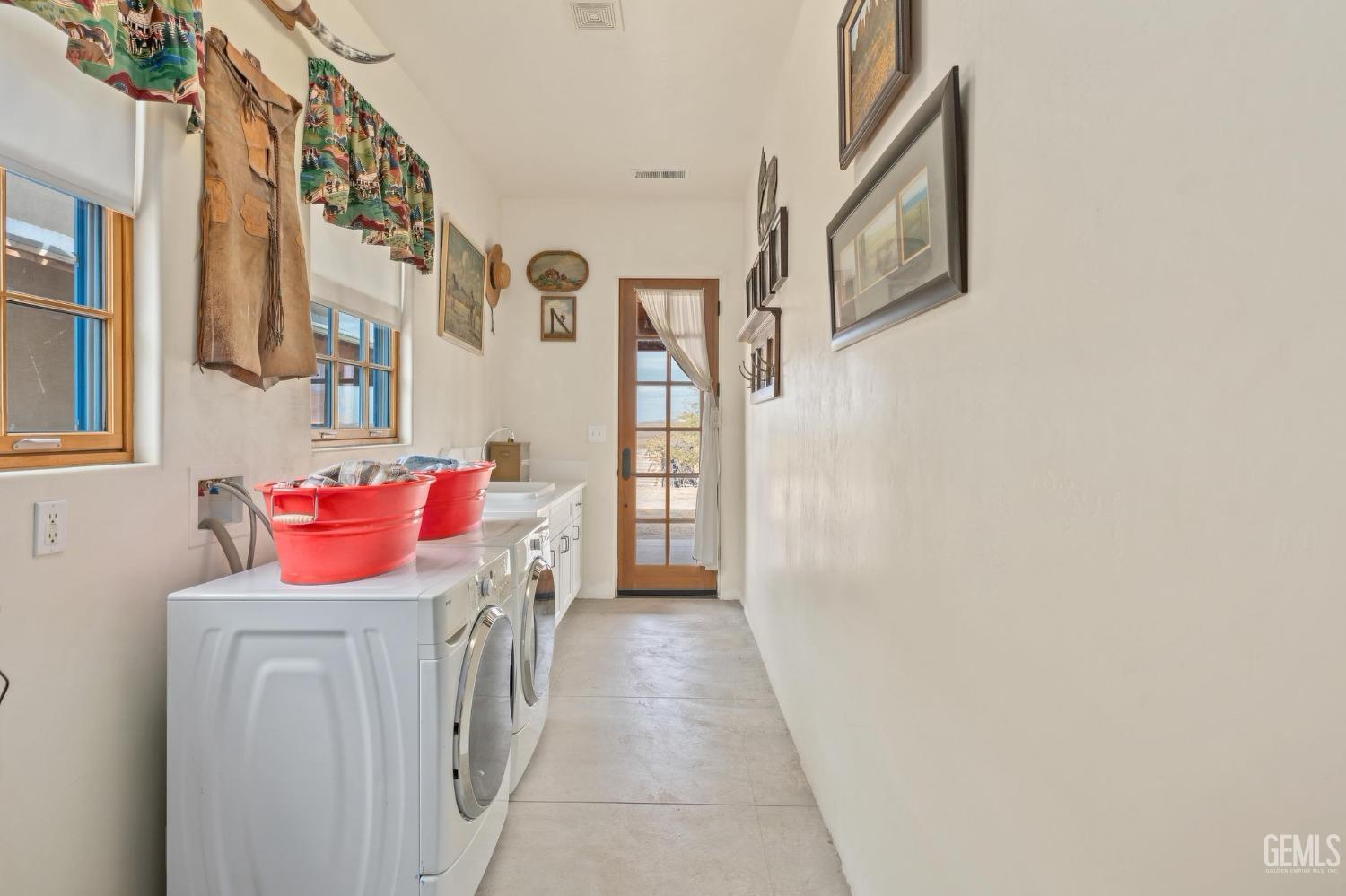 6002 General Beale Road