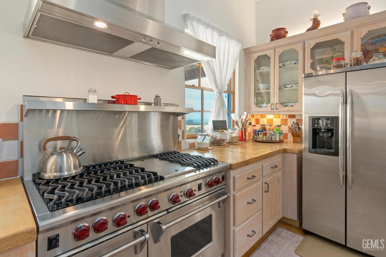 6002 General Beale Road