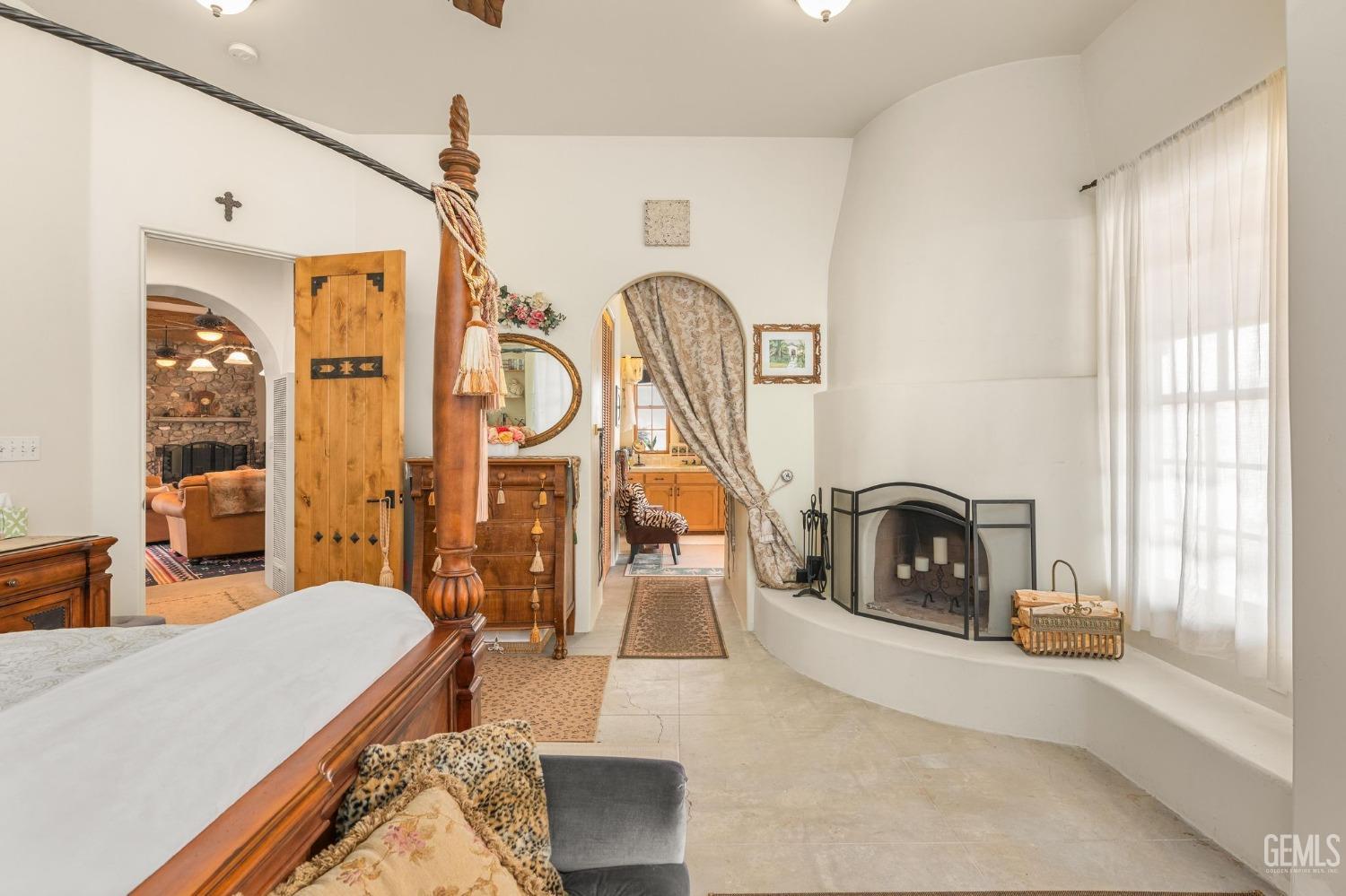 6002 General Beale Road