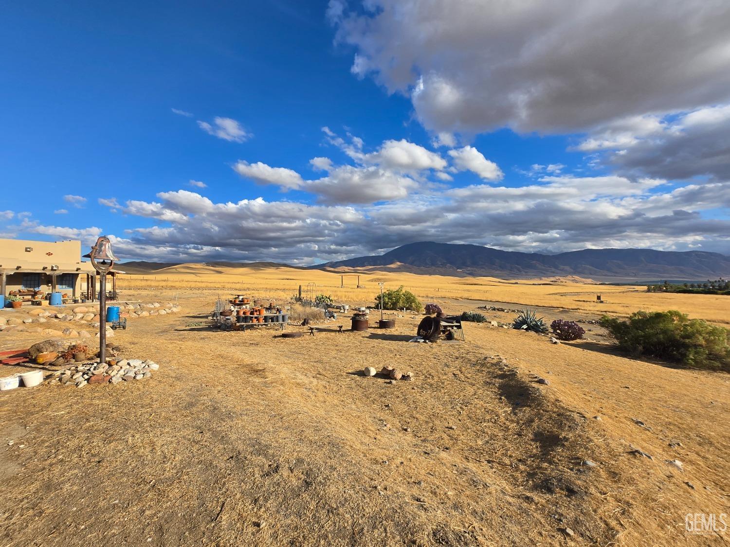 6002 General Beale Road