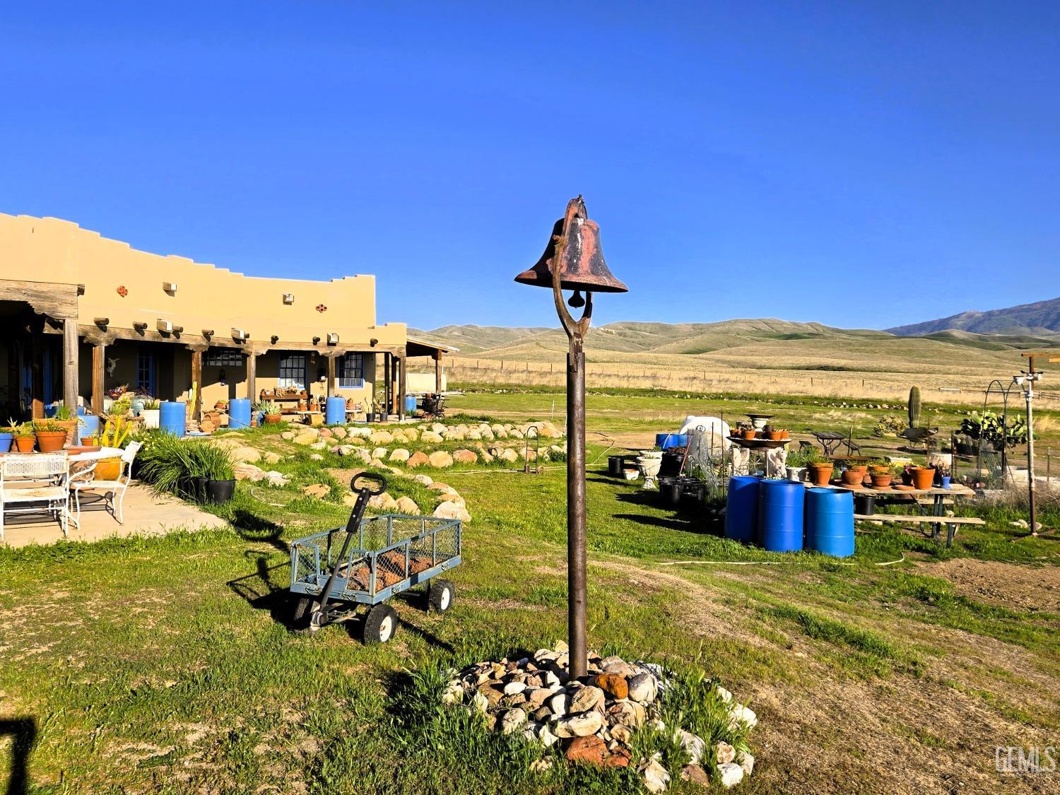 6002 General Beale Road