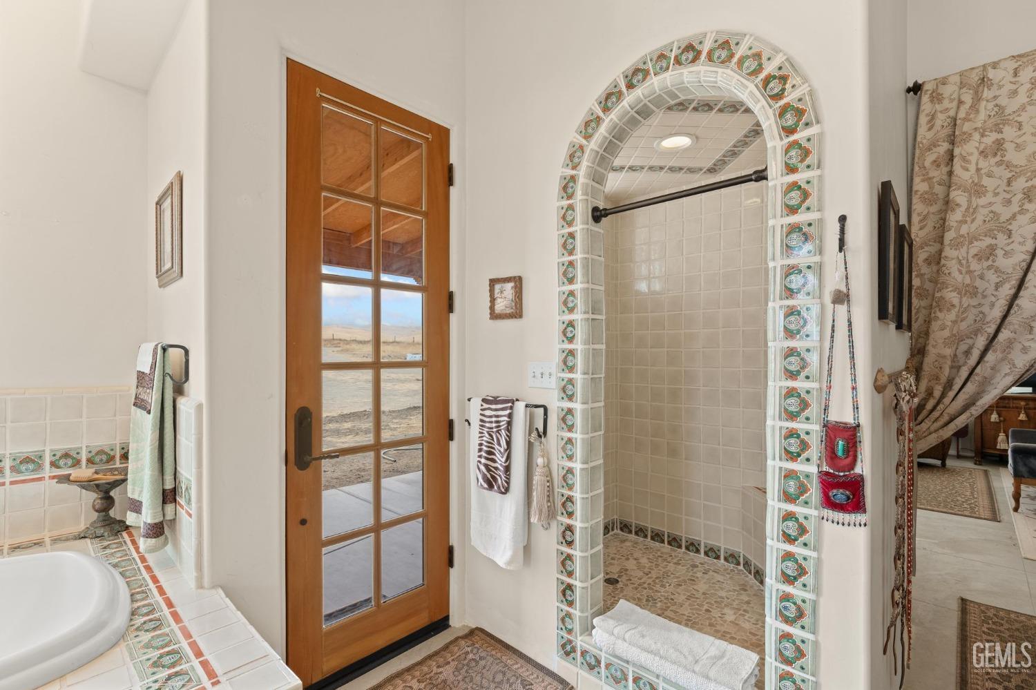 6002 General Beale Road