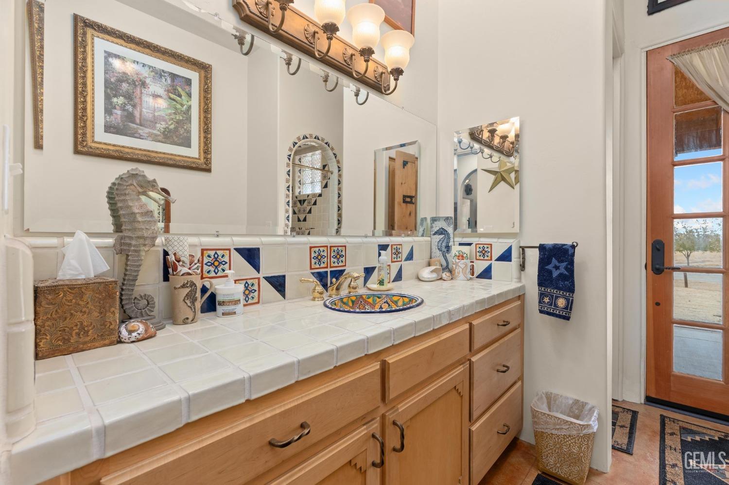 6002 General Beale Road