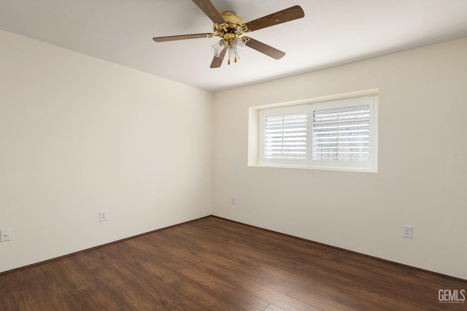 5107 Cimarron Street