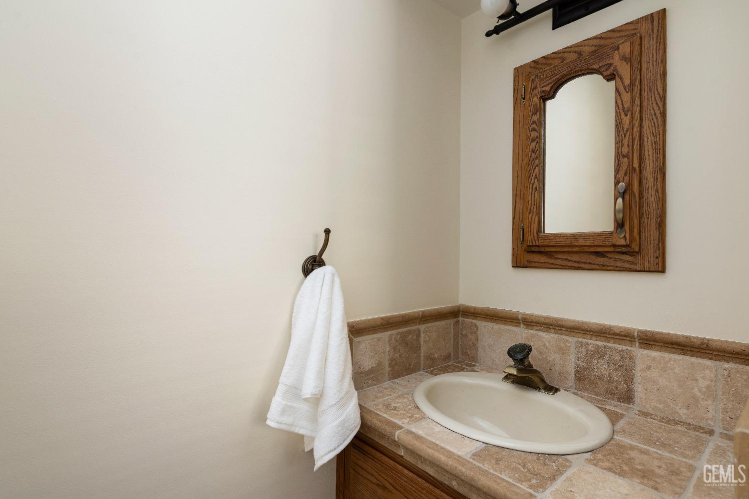 5107 Cimarron Street