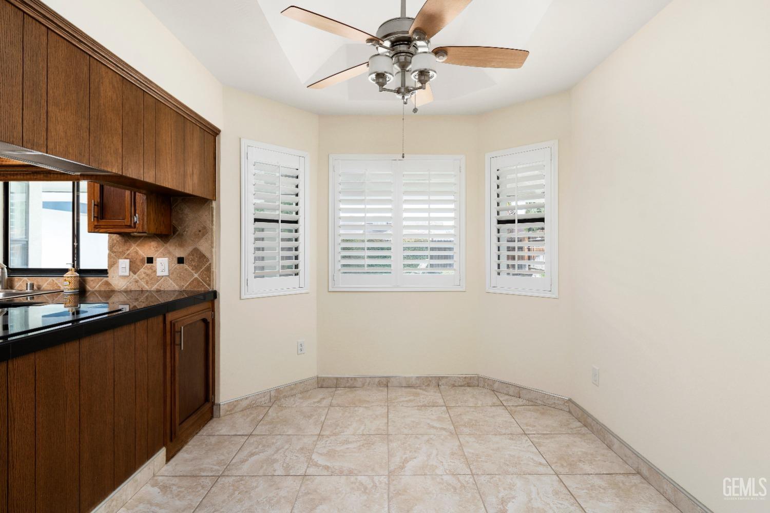 5107 Cimarron Street