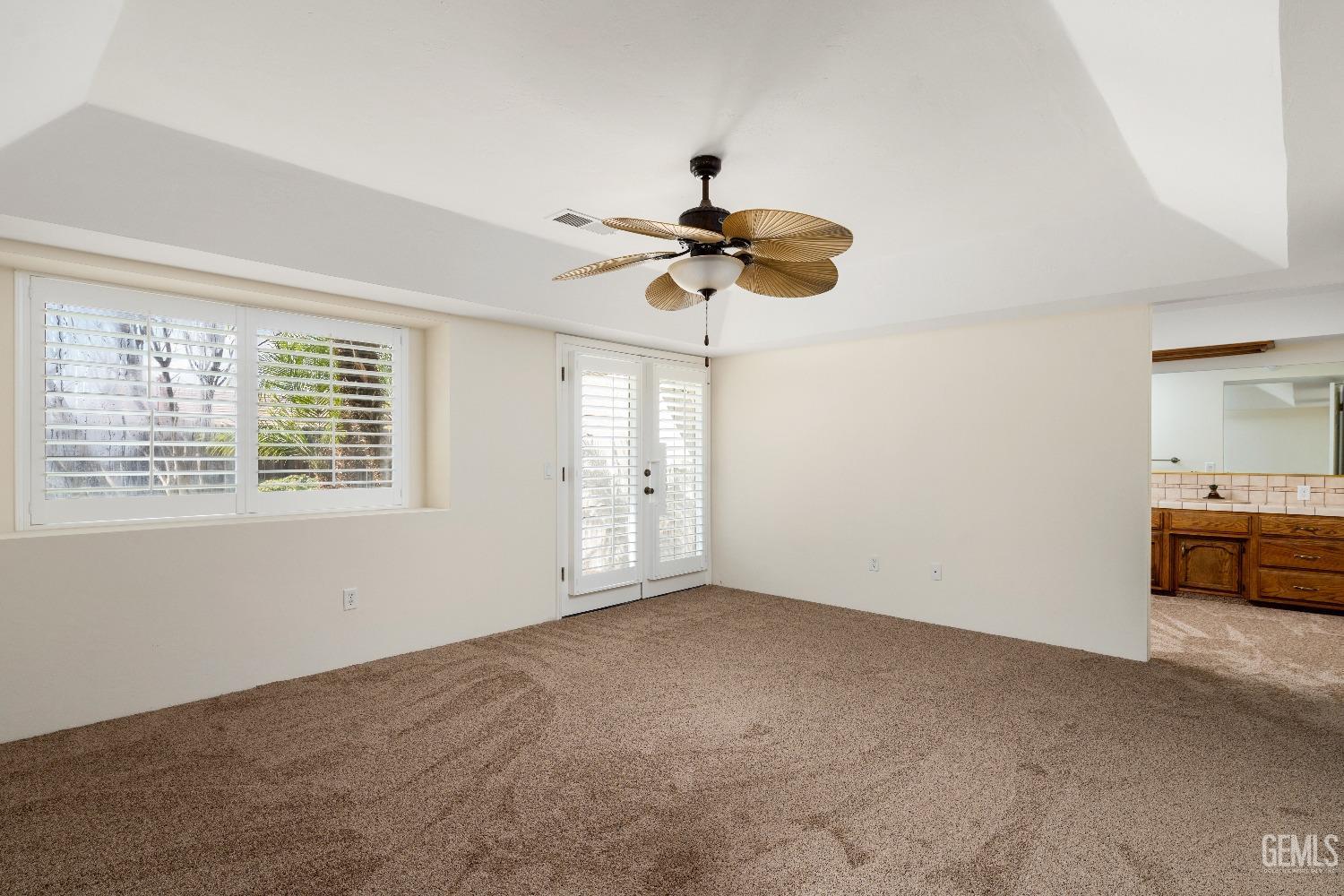 5107 Cimarron Street