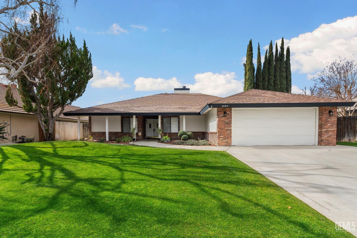 5107 Cimarron Street