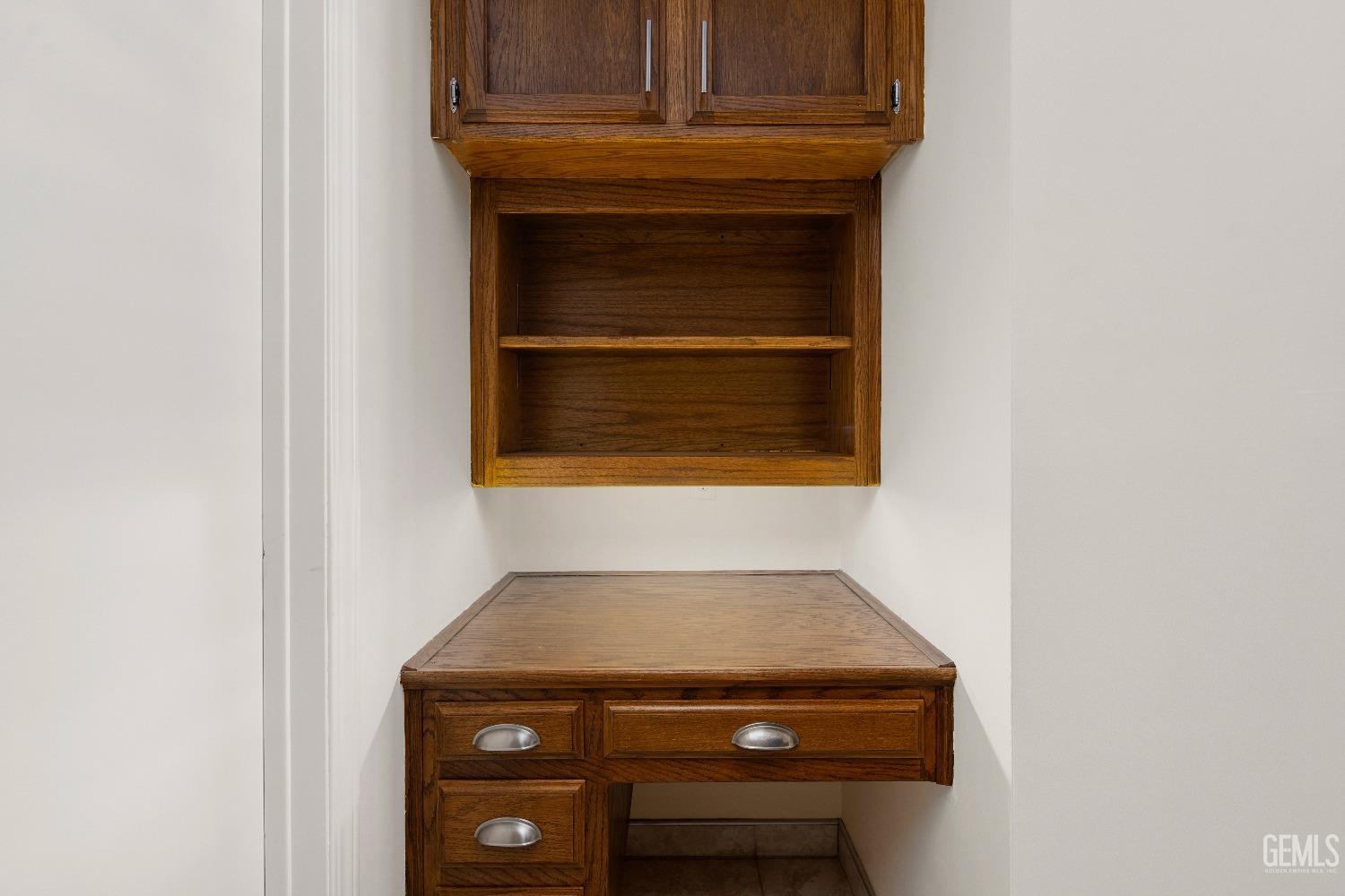 5107 Cimarron Street