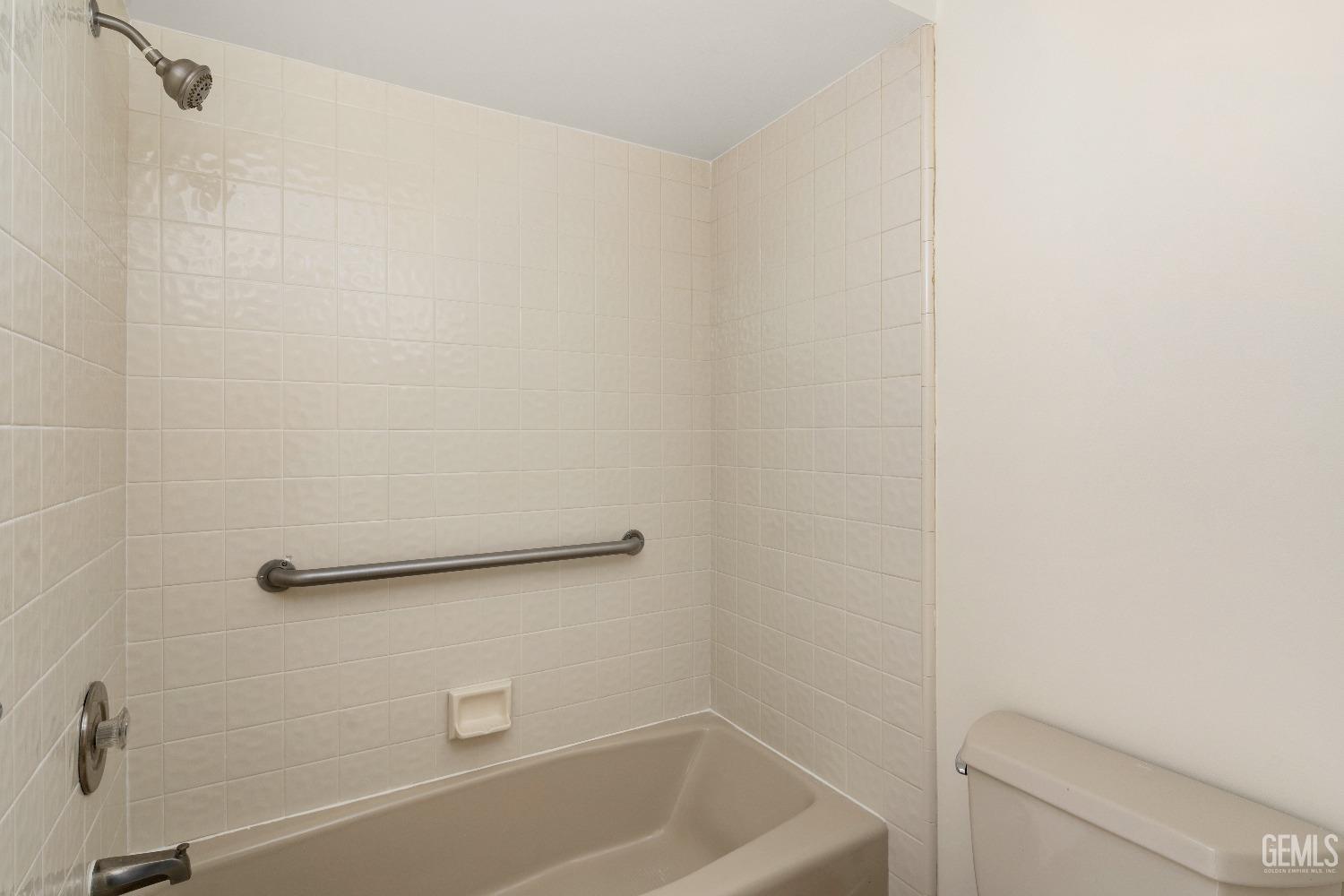 5107 Cimarron Street