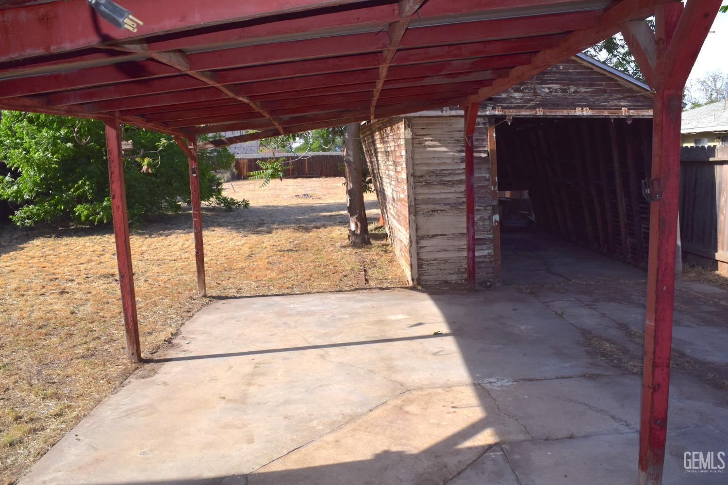 2226 Buena Vista Street