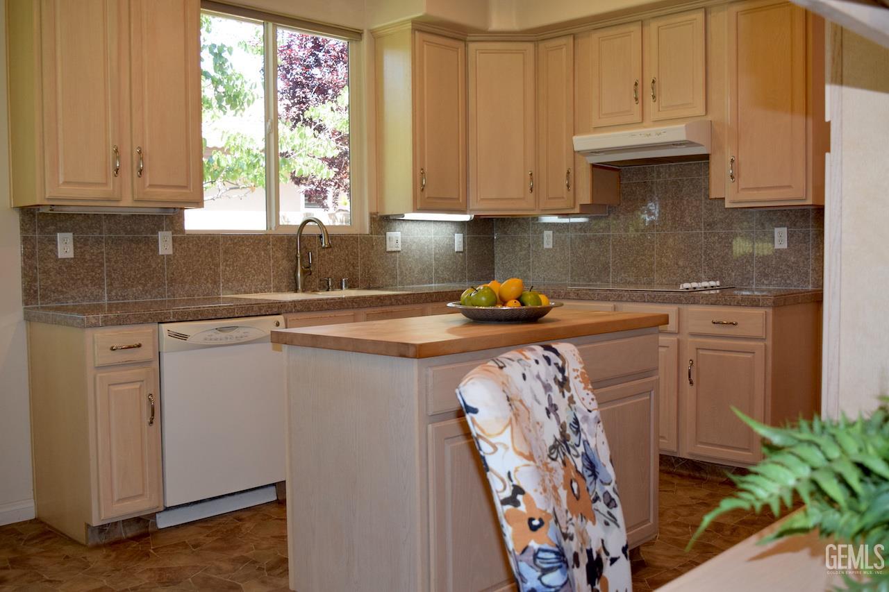 3019 Violet Rose Court