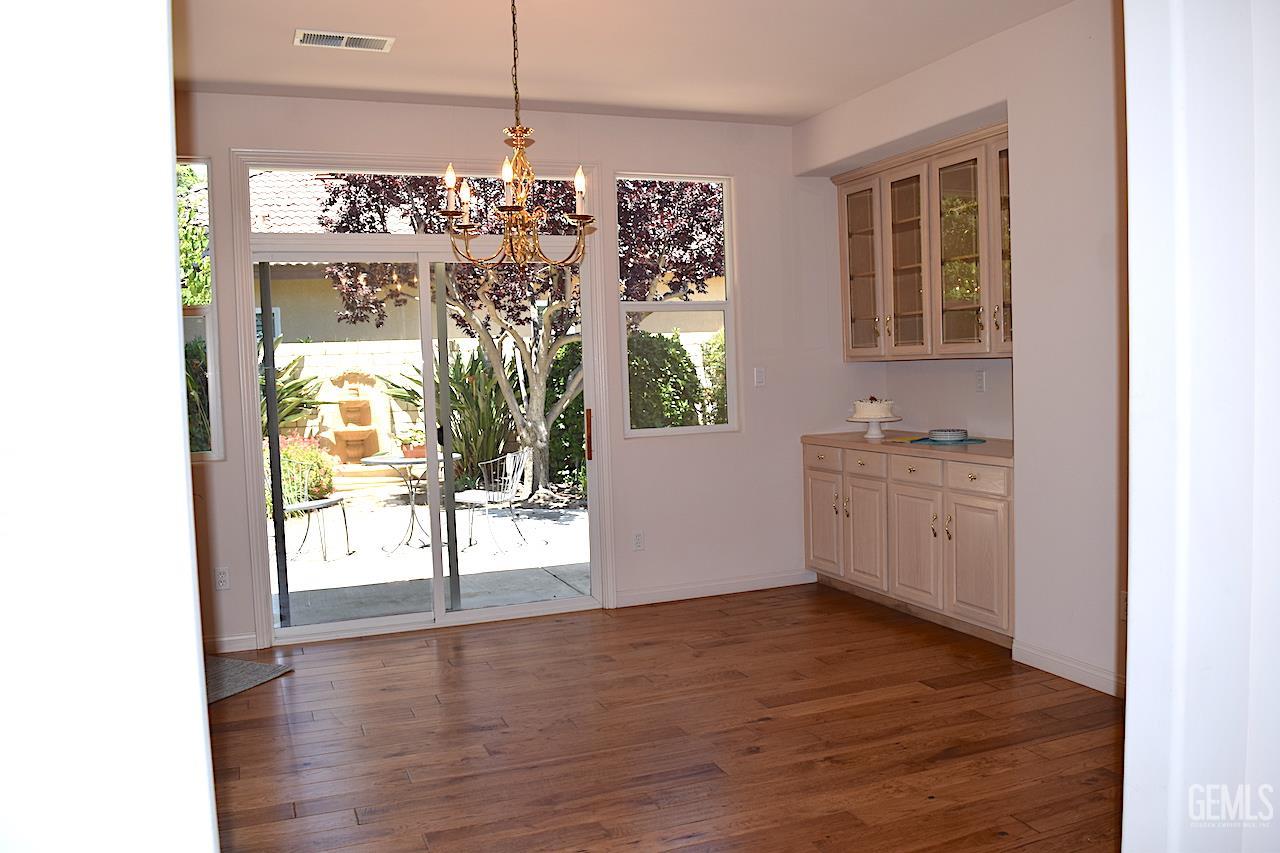 3019 Violet Rose Court