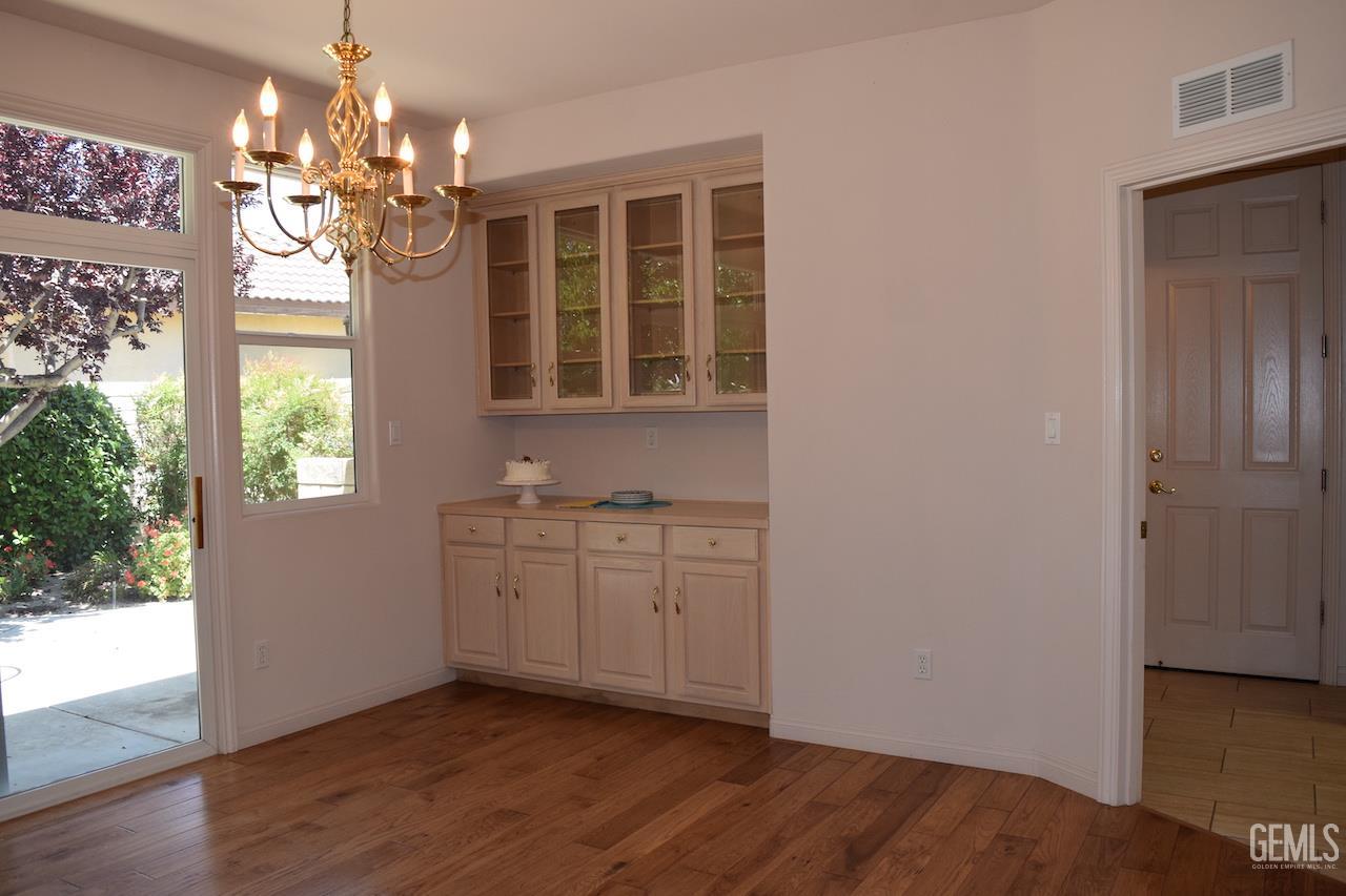 3019 Violet Rose Court