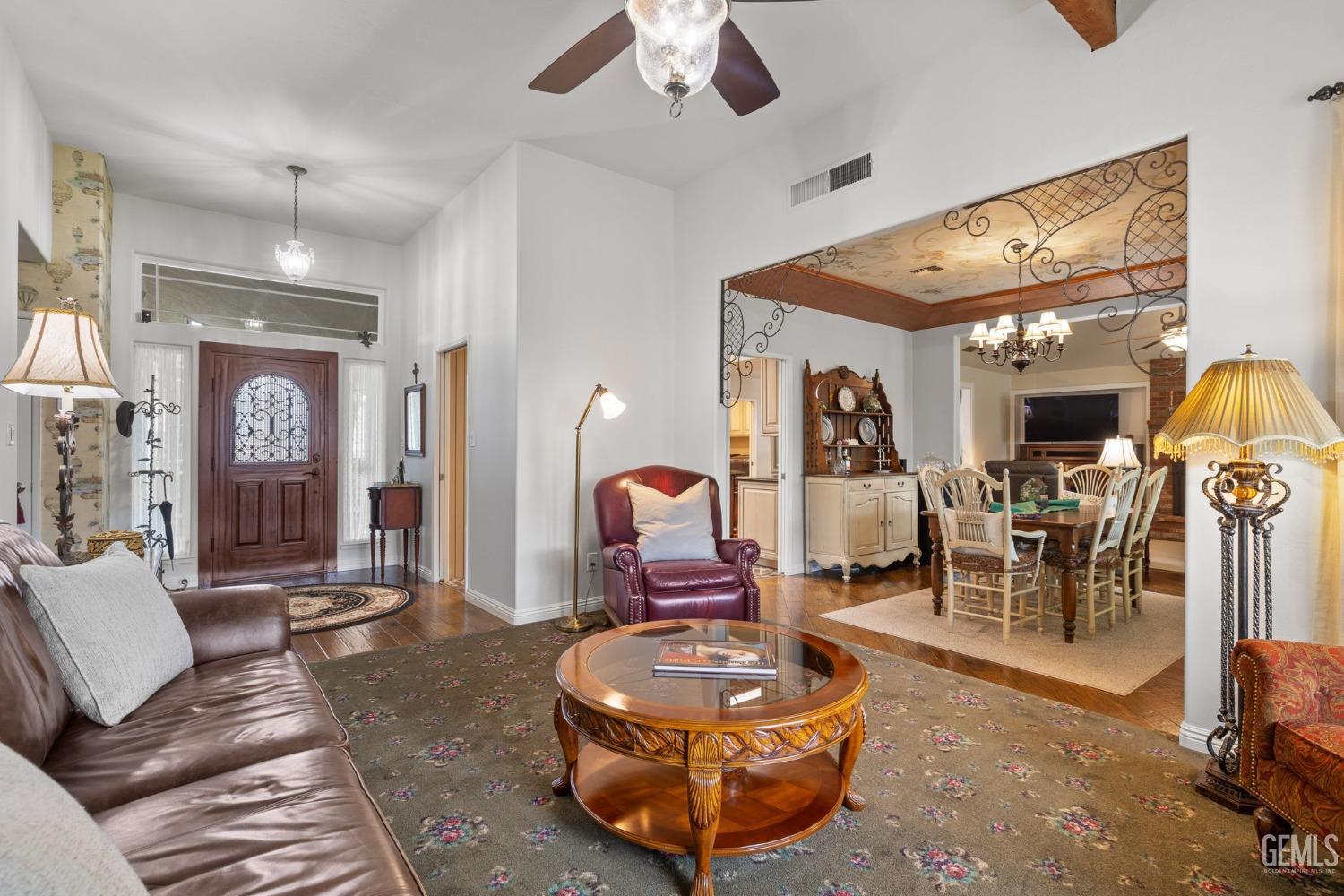 8612 Bridlewood Lane