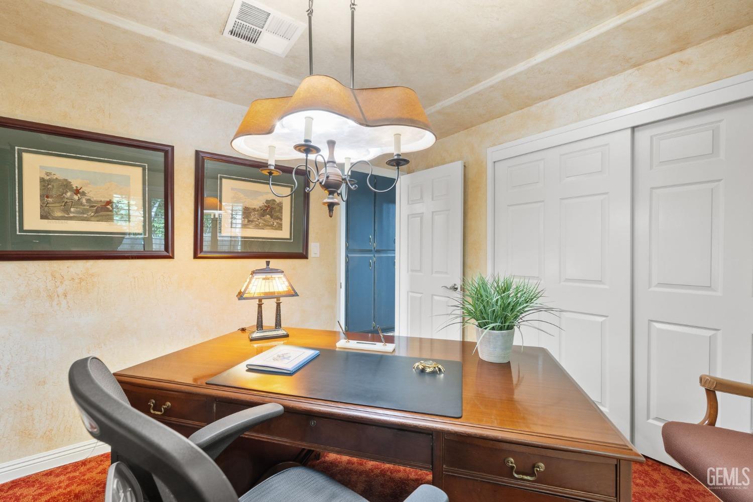 8612 Bridlewood Lane