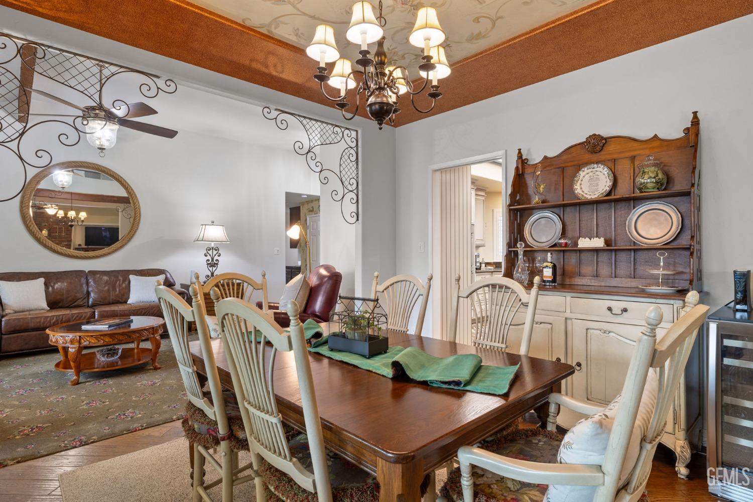 8612 Bridlewood Lane