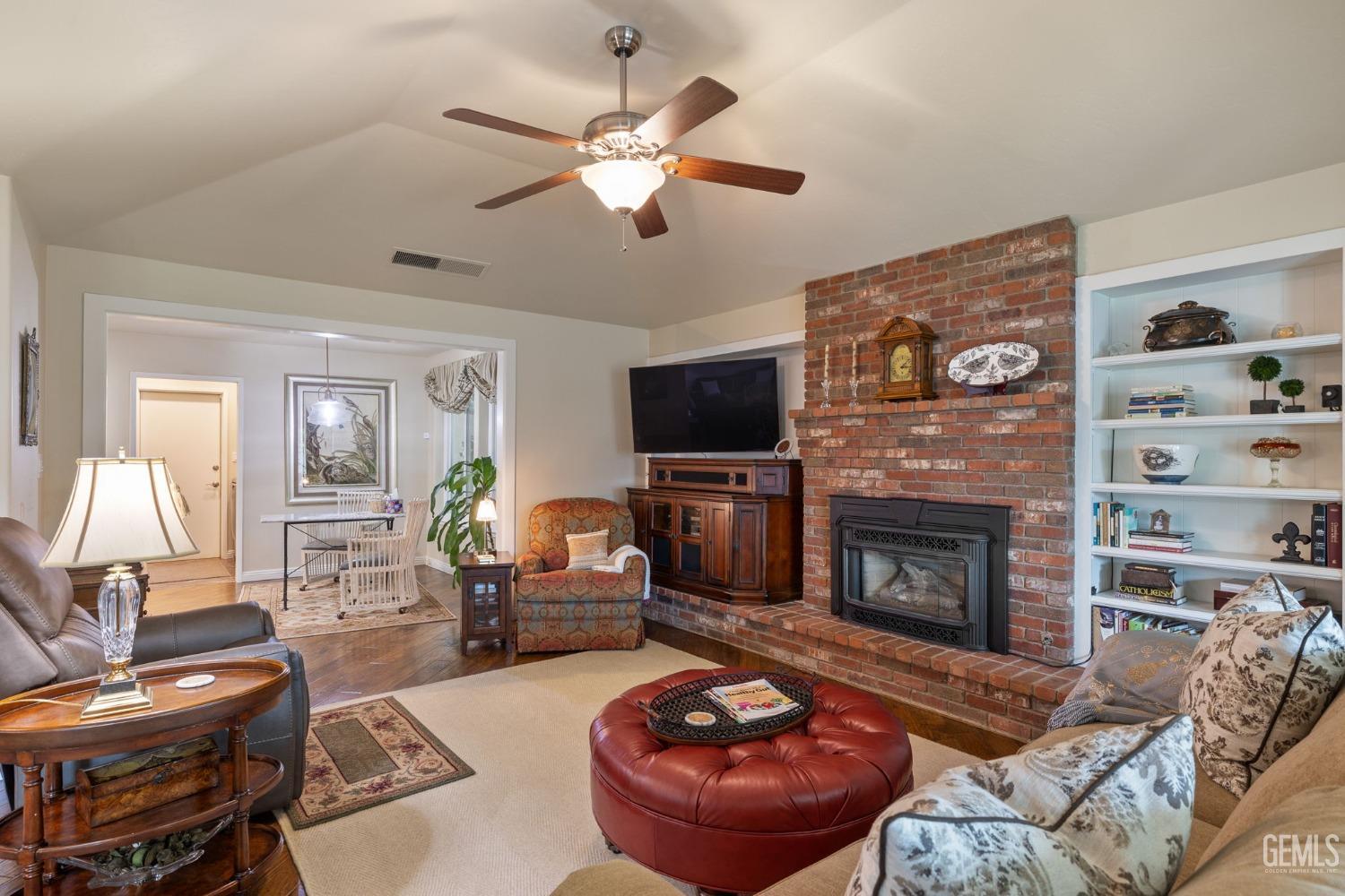 8612 Bridlewood Lane