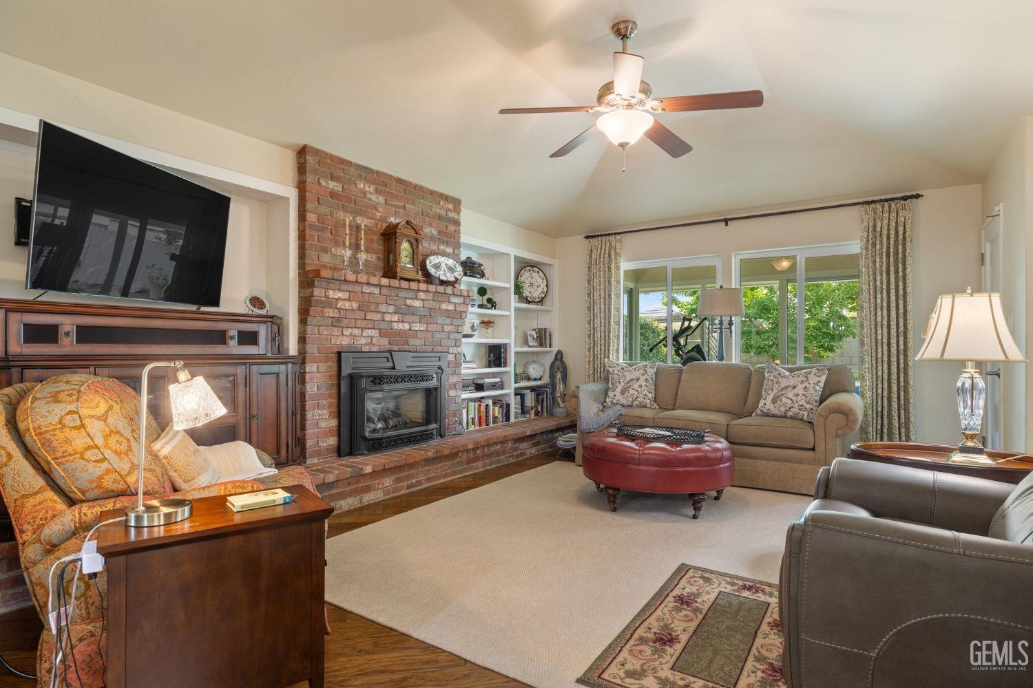 8612 Bridlewood Lane