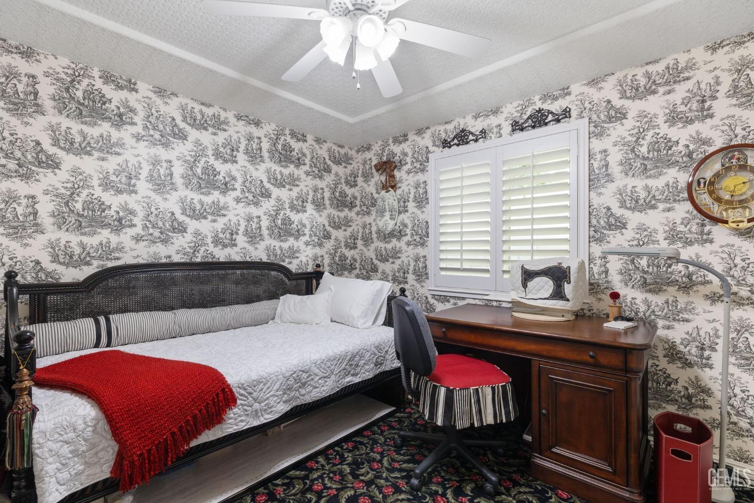 8612 Bridlewood Lane