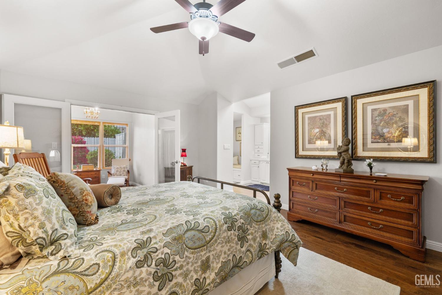 8612 Bridlewood Lane