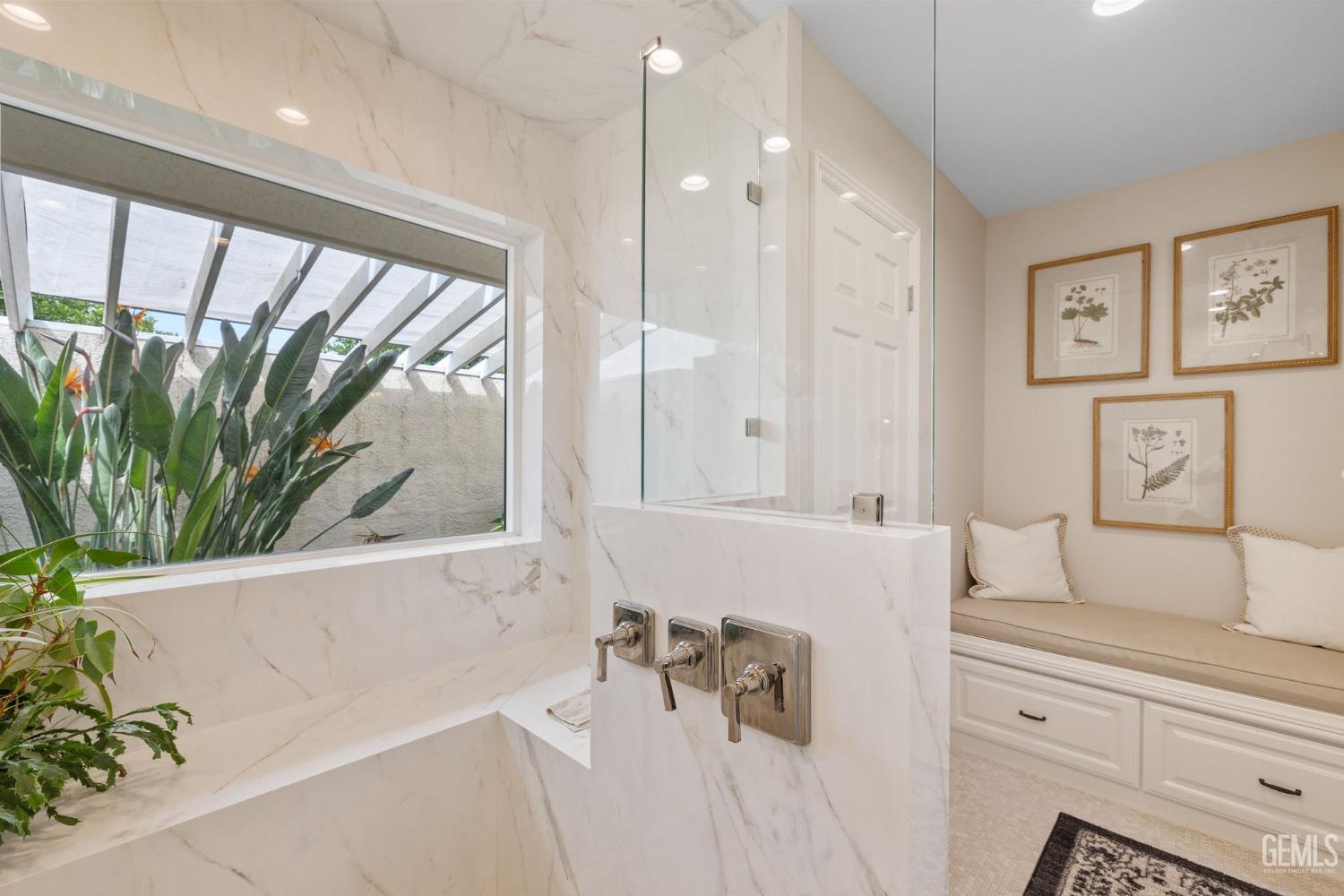 8612 Bridlewood Lane